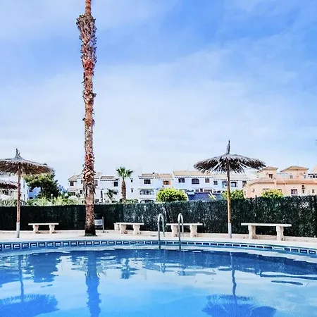 Casa Mario, La Zenia Boulevard Area,fantastic 2 Bedrooms, 2 Bathrooms House With Communal Swimming Pool And Barbecue Apartment *