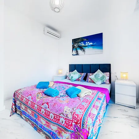 Casa Mario, La Zenia Boulevard Area,fantastic 2 Bedrooms, 2 Bathrooms House With Communal Swimming Pool And Barbecue Apartment Orihuela